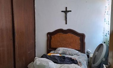 CASA CON LOCAL COMERCIAL Y DEPARTAMENTO
