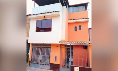 Casa 6 dorimitorios en Venta en Villa El Salvador