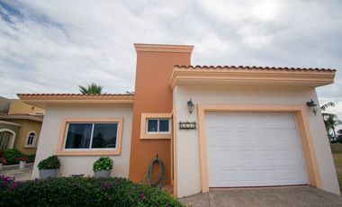 VENTA- Casa en Estrella del Mar