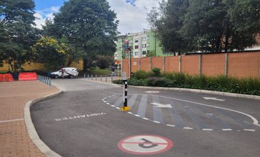 Arrienda apartamento 71m2 en Prado Veraniego, 3 habitaciones, 2 baños