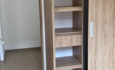 Arrienda apartamento 71m2 en Prado Veraniego, 3 habitaciones, 2 baños