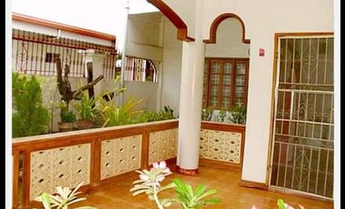 FOR RENT SEMI-FURNISHED HOUSE LOCATED AT MACTAN