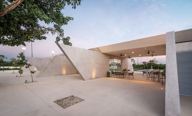 Terrenos Residenciales en venta a minutos de Mérida y Puerto Progreso, con excelentes amenidades