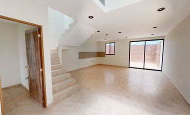 Venta de casa en Privada Punta Diamante