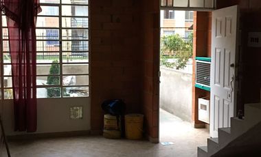 vendo linda casa re modelada en portal del nogal soacha