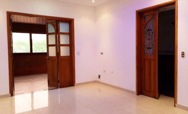 PR20460 Casa en venta en el sector en el sector San Remo