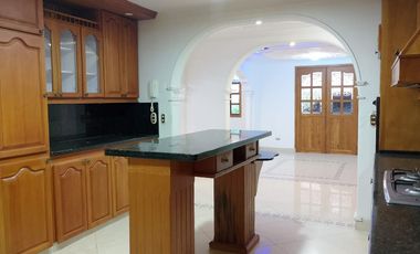 PR20460 Casa en venta en el sector en el sector San Remo