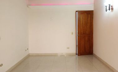 PR20460 Casa en venta en el sector en el sector San Remo