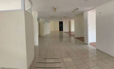 EDIFICIO EN RENTA EN TOLUCA HASTA 2,126.40 m2.