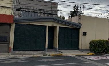 EDIFICIO EN RENTA EN TOLUCA HASTA 2,126.40 m2.