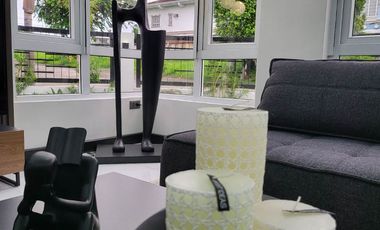 Furnished Corner Modern home in South Forbes