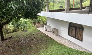 VENTA DE CASA FINCA EN GIRARDOTA ANTIOQUIA.