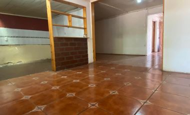 CASA USO COMERCIAL CENTRO DE TALAGANTE