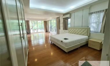 Nantawan Srinakarin Village | Elegant Detached 4 Bed 4 Bath House with Garden