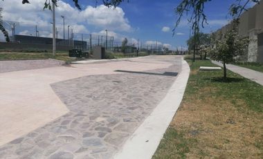Últimas casas para escritura rápida, 3 habitaciones Fracc Villa Carriedo zona Campanario Norte Querétaro