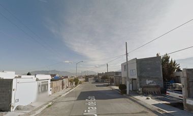 Casa en Remate Bancario. Identifique el precio que se encuentra muy por debajo de su valor comercial.