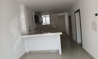 CASA RENTABLE CON TRES APARTAMENTOS;TRES PROPIEDADES EN UNA.