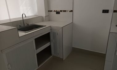 CASA RENTABLE CON TRES APARTAMENTOS;TRES PROPIEDADES EN UNA.