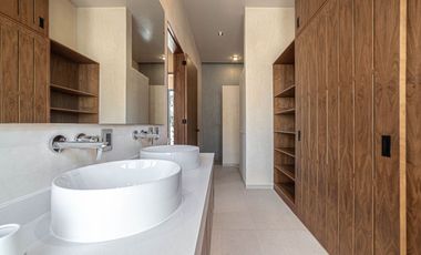 Villa de doble altura con alberca, en Selvazama con amenidades, en venta Tulum.