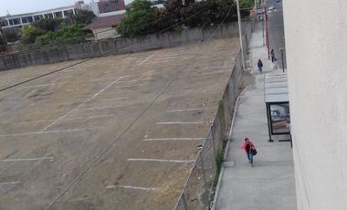 Vía a Samborondón. Km 2.5 Renta De Terreno Uso Comercial