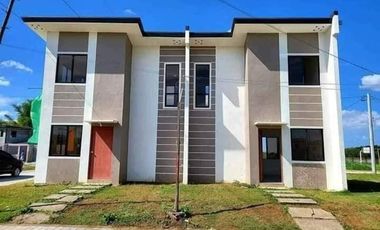 Modern Townhouse with garage in Greenforbes Residences, Loma De gato Marilao- 55sqm