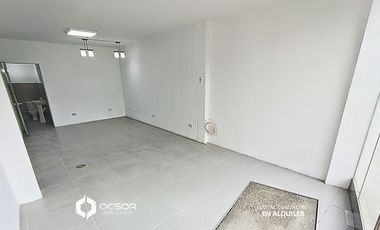 Local comercial de 40 mt2 en esquina de av. Cutervo en alquiler