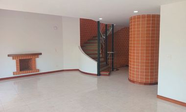 44653 Casa en arriendo en el sector La Sebastiana, Envigado