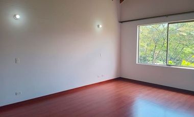 44653 Casa en arriendo en el sector La Sebastiana, Envigado
