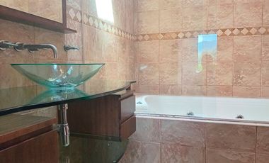 44653 Casa en arriendo en el sector La Sebastiana, Envigado