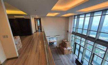 FOR SALE: 5 Bedroom Penthouse in Viridian Hills, San Juan