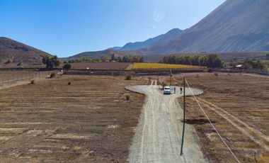 Parcelas con electricidad y agua, sector Mamalluca (Vicuña), 5.000 m2, Valle del Elqui. $85 millones