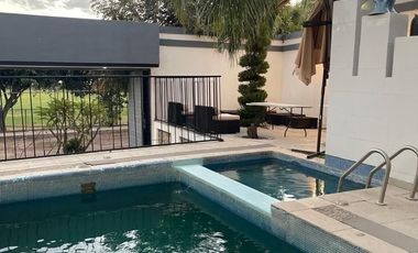 Casa amueblada con Agua Termal con vista Lago  $35,000
