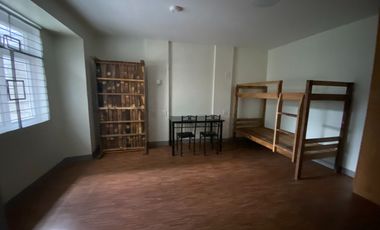 House and Lot in Brgy. Tejeros, Makati