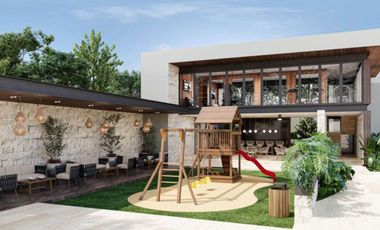 Residencia con jardín, alberca privada, terraza, Cuarto de servicio y sala de tv,  Zona Norte, Merida.