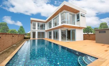 SALE house in San Kamphaeng. 4 bedrooms, 2 bathrooms, Fully Furnished. Price 14,900,000.00 Tel. 081135----