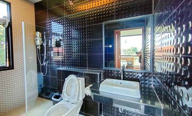 Modern house for Sale / Rent near 89 plaza, Varee international school, city center and Chiang Mai Airport.