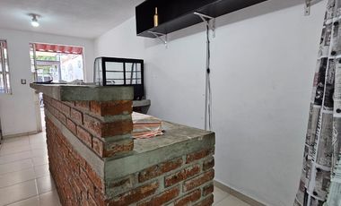 CASA EN VENTA ACONDICIONADA PARA NEGOCIO!!!