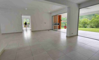 ARRIENDO CONDOMINIO  COMBIA