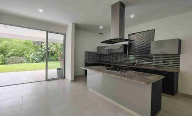 ARRIENDO CONDOMINIO  COMBIA