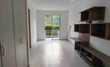 ARRIENDO CONDOMINIO  COMBIA