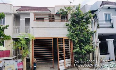 Townhouse For Sale in Lancaster