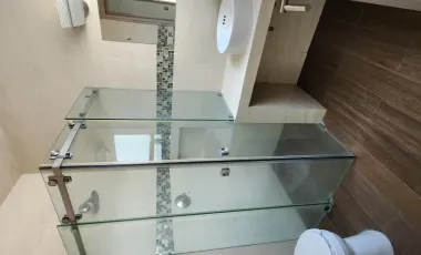 Casa de 3 Pisos en Venta, Residencial Los Cedros, Pachuca, Hidalgo.