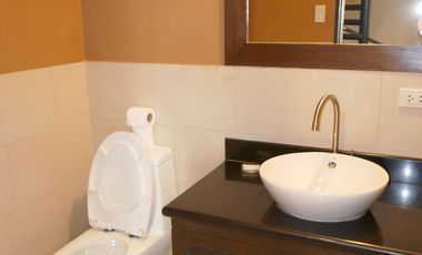 180 sq.m. furnished condo unit of 2BR  @ Coralpoint-Mactan @ P60k