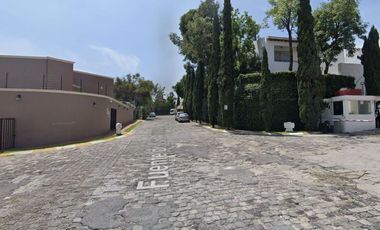 Venta de Casa en Remate una excelente zona Col. Lomas de las Palmas, Naucalpan.