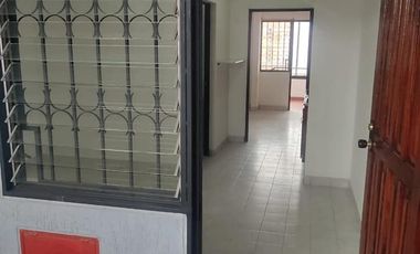 OFICINA O APARTA ESTUDIO EDIFICIO TASAJERO AVENIDA CERO