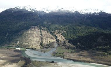 568 hectáreas orilla Río Murta