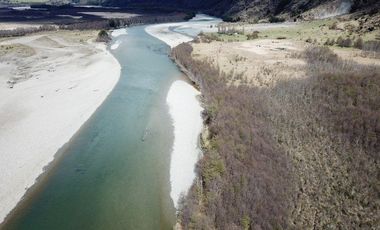 568 hectáreas orilla Río Murta