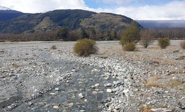 568 hectáreas orilla Río Murta