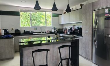 SE VENDE CASA CAMPESTRE EN RANCHO CHICO, ANDALUCÍA (VALLE).