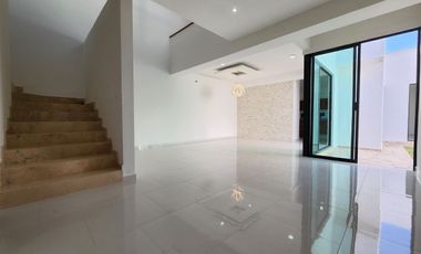 Casa en venta Fracc. Las Palmas